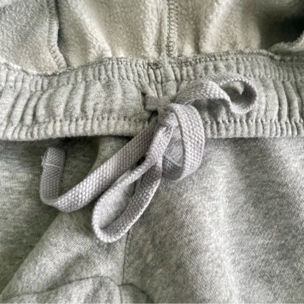 Nike Gray Men's Fleece Cotton Joggers Sweatpants Large Elastic Cuff Drawstring